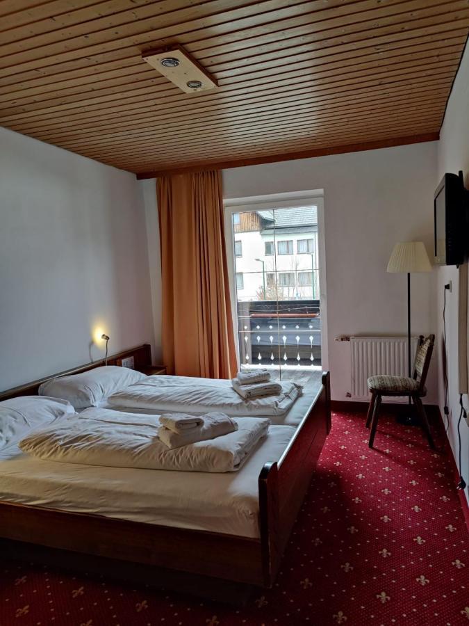 Hotel Lindwurm Bad Goisern Zewnętrze zdjęcie