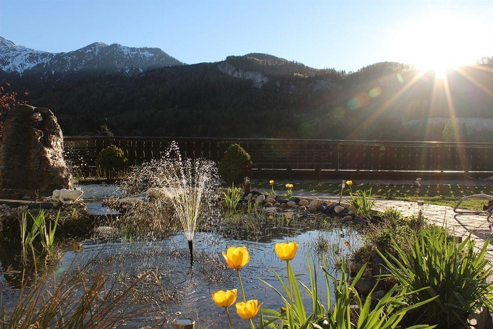 Hotel Lindwurm Bad Goisern Zewnętrze zdjęcie