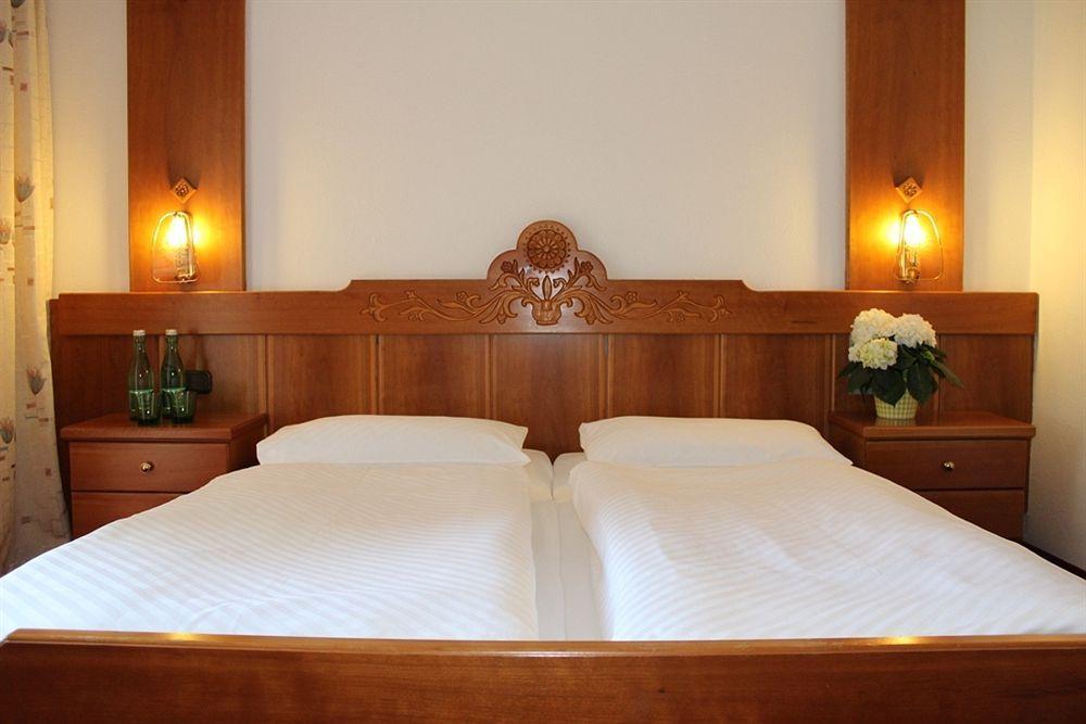 Hotel Lindwurm Bad Goisern Zewnętrze zdjęcie