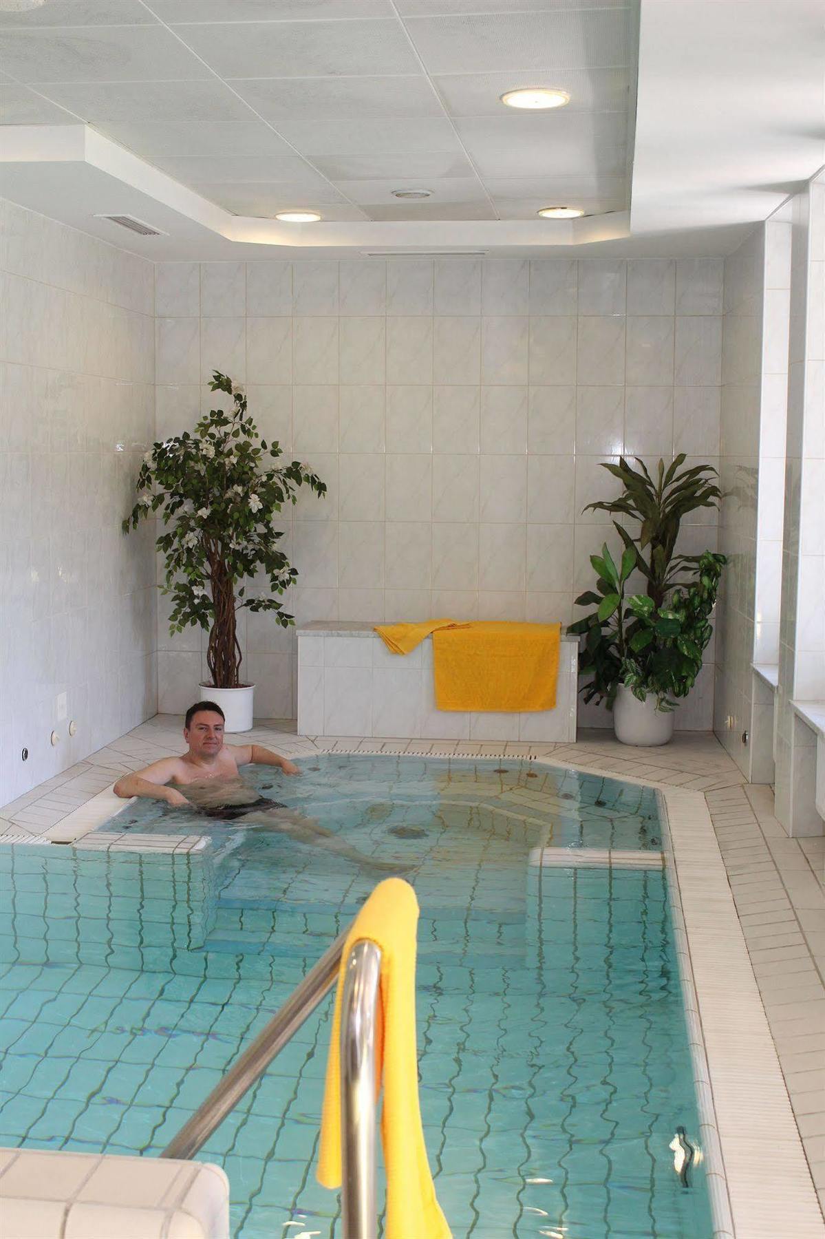 Hotel Lindwurm Bad Goisern Zewnętrze zdjęcie